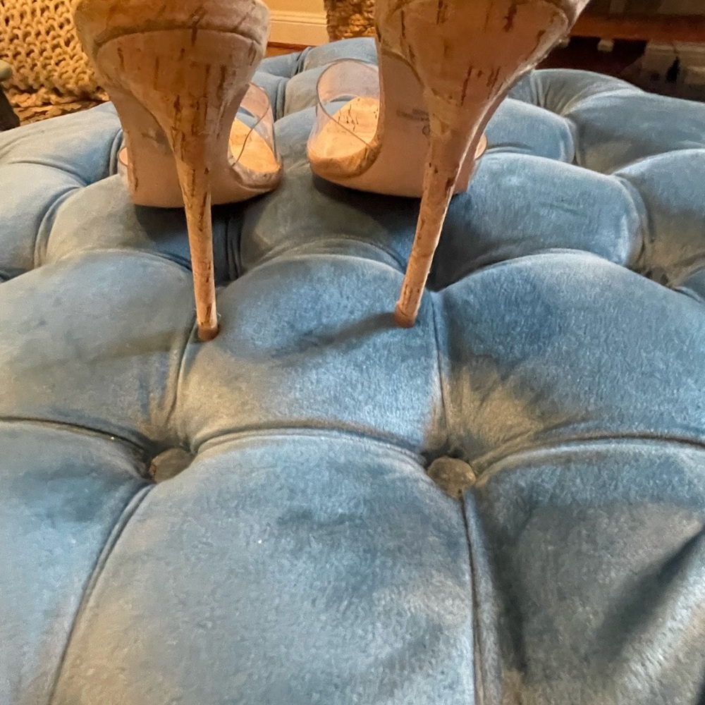 Olivia Women Slip on Shoes. - Picture 4 of 6